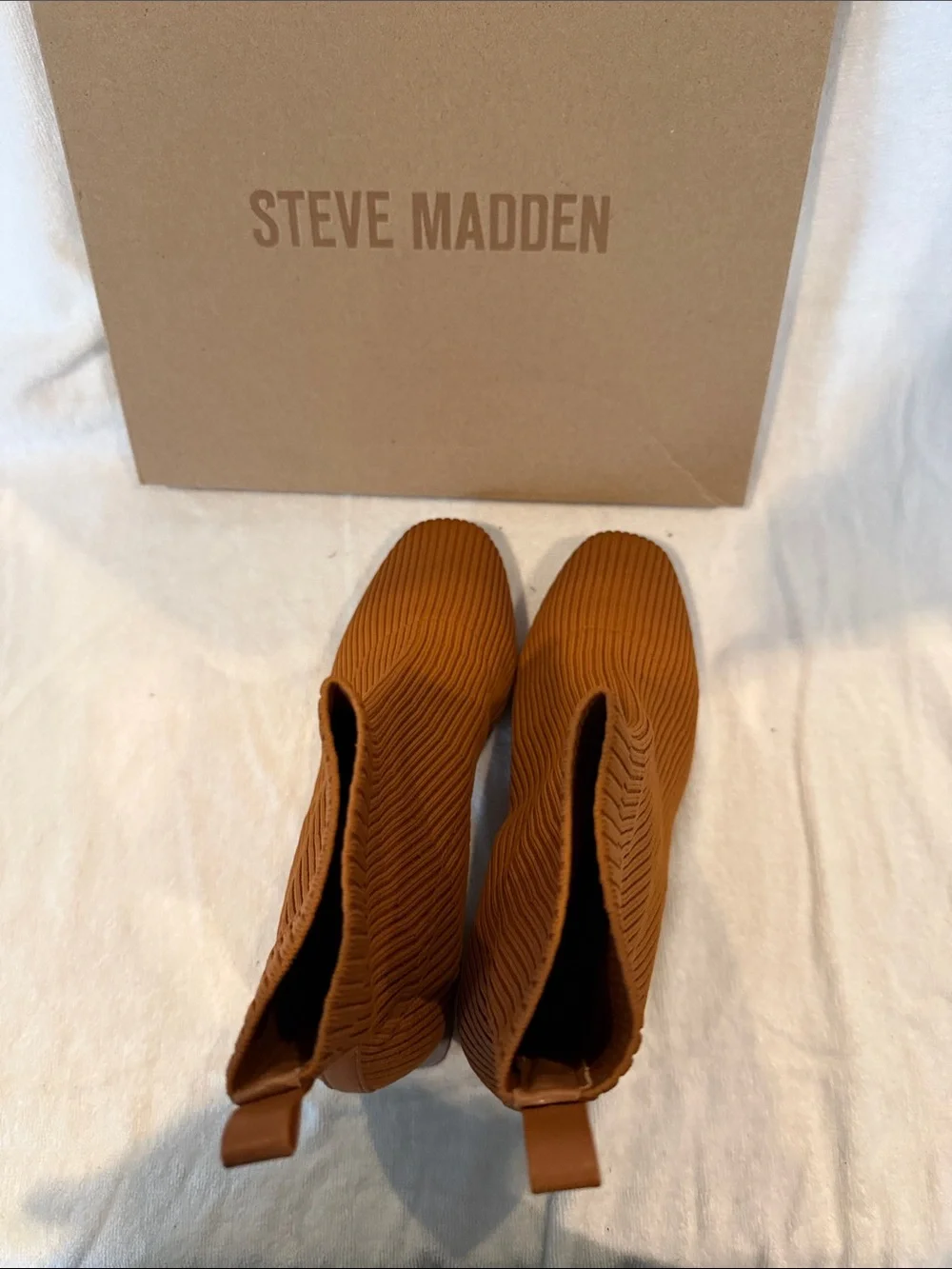 Steve Madden Cognac Rib-Knit Ankle Booties